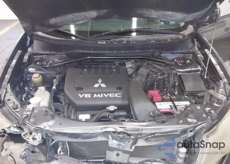 2007 Mitsubishi Outlander Es/Ls z USA, uszkodzony, nr VIN JA4MS31X27U003164